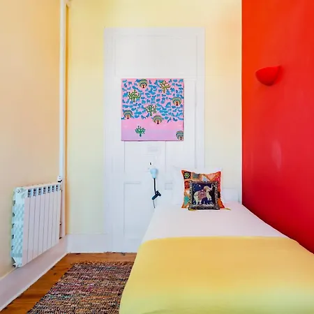Bright & Beautiful Floor Graca Flat Apartment Lisbon