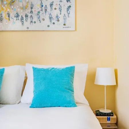 Apartment Bright & Beautiful Floor Graca Flat *